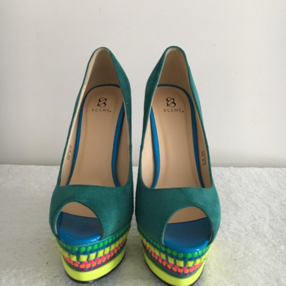 Scene by ShoeDazzle - Jaleen Green 8.5